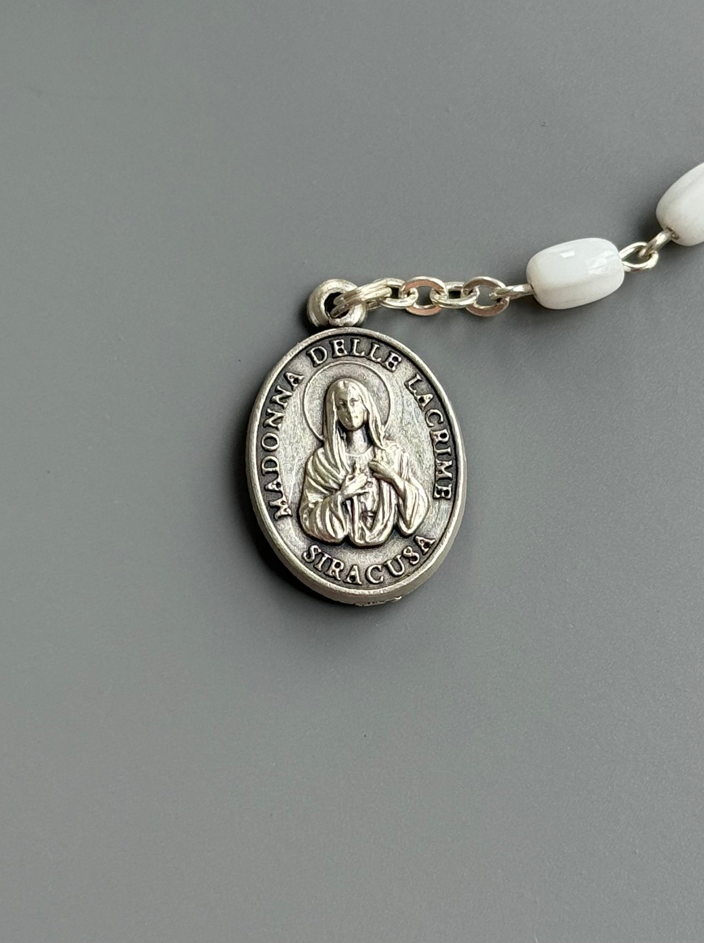 Rosary blessed by Pope Francis - Madonna Delle Lacrime Siracusa - White