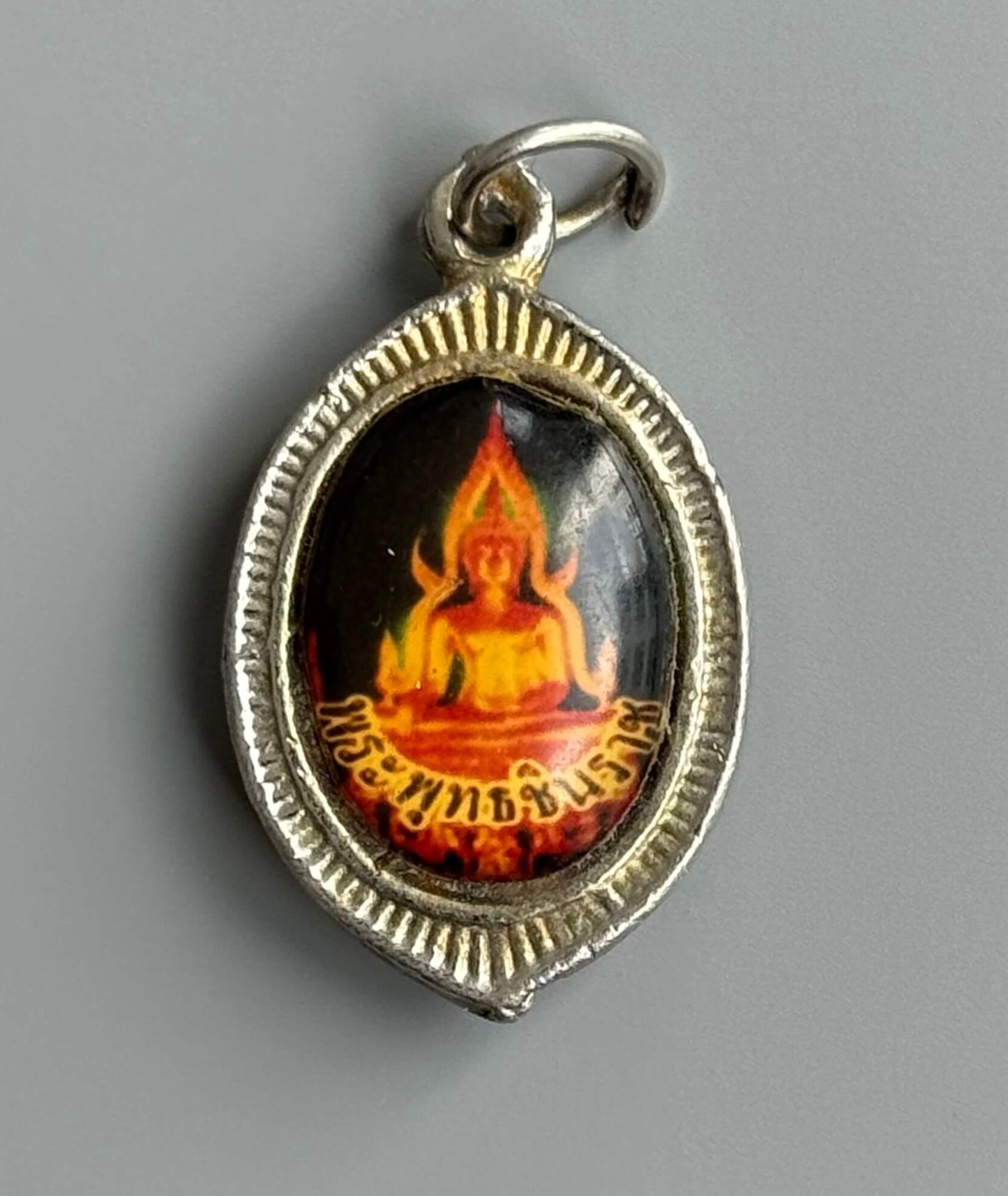 Phra Buddha Chinnarat Encased Amulet